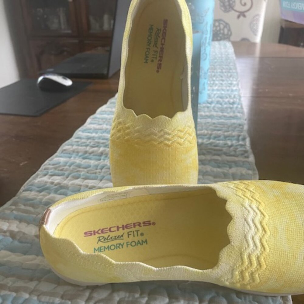 SKECHERS Memory Foam, Washable Shoes